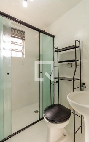 Casa de condomínio para alugar com 33m², 1 quarto e sem vaga Casa de condomínio para alugar com 33m², 1 quarto e sem vagaBanheiro