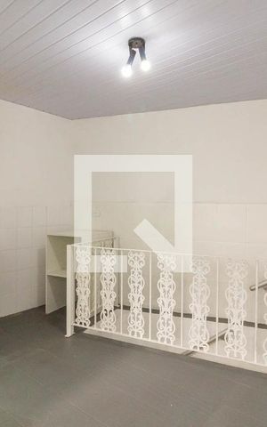 Casa de condomínio para alugar com 33m², 1 quarto e sem vaga Casa de condomínio para alugar com 33m², 1 quarto e sem vagaCozinha