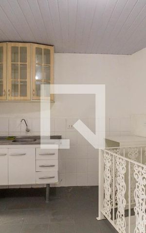 Casa de condomínio para alugar com 33m², 1 quarto e sem vaga Casa de condomínio para alugar com 33m², 1 quarto e sem vagaCozinha