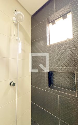 Casa para alugar com 97m², 2 quartos e 1 vagaBanheiro da Suíte 1