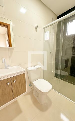 Casa para alugar com 97m², 2 quartos e 1 vagaBanheiro da Suíte 1