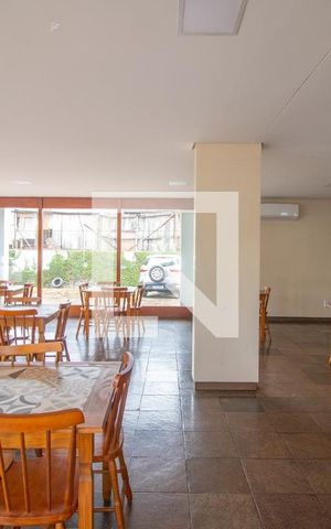 Apartamento para alugar com 44m², 1 quarto e 1 vaga Apartamento para alugar com 44m², 1 quarto e 1 vagaÁrea comum - Salão de festas