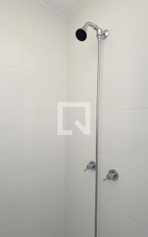 Apartamento à venda com 69m², 2 quartos e 2 vagasBanheiro da Suíte 1