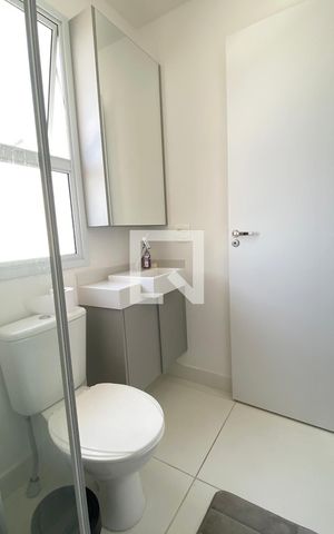 Apartamento à venda com 69m², 2 quartos e 2 vagasBanheiro da Suíte 1