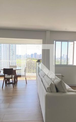 Apartamento à venda com 69m², 2 quartos e 2 vagasSala