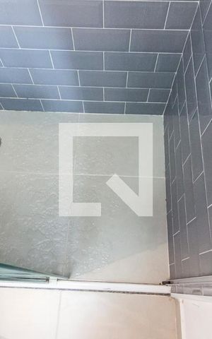 Apartamento à venda com 60m², 2 quartos e 1 vagaDetalhe do Banheiro da Suite