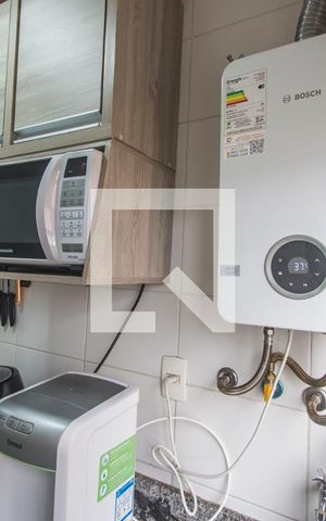 Apartamento à venda com 60m², 2 quartos e 1 vagaÁrea de Serviço
