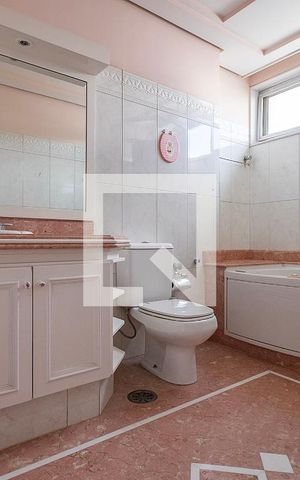 Apartamento à venda com 496m², 5 quartos e 7 vagas Apartamento à venda com 496m², 5 quartos e 7 vagasSuíte 3 - Banheiro