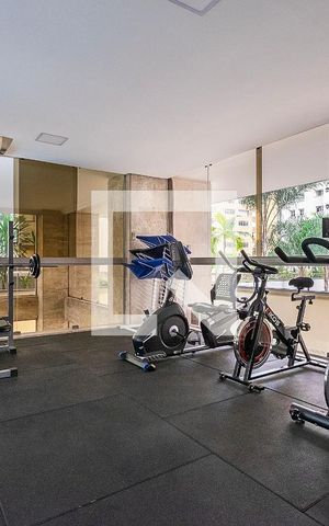 Apartamento à venda com 496m², 5 quartos e 7 vagas Apartamento à venda com 496m², 5 quartos e 7 vagasAcademia