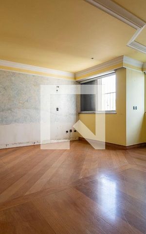 Apartamento à venda com 496m², 5 quartos e 7 vagas Apartamento à venda com 496m², 5 quartos e 7 vagasSuíte 1