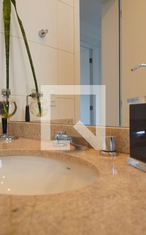 Apartamento à venda com 129m², 3 quartos e 2 vagasBanheiro suite americana 