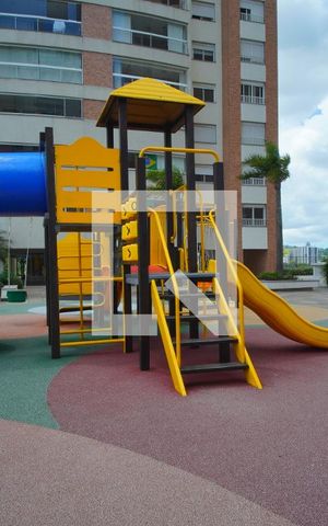 Apartamento à venda com 129m², 3 quartos e 2 vagasÁrea Comum - Playground