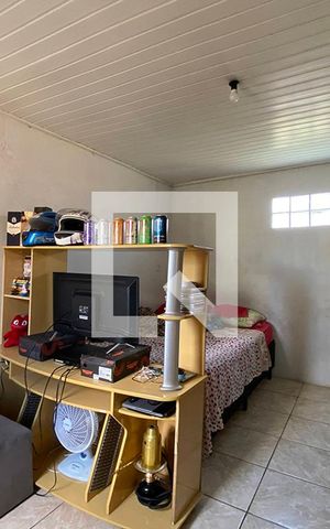 Casa à venda com 140m², 3 quartos e 2 vagasSala e Quarto 