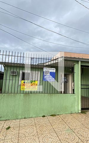 Casa à venda com 140m², 3 quartos e 2 vagasFachada