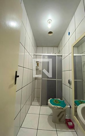 Casa à venda com 300m², 4 quartos e sem vagaBanheiro