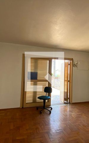 Casa à venda com 300m², 4 quartos e sem vagaSala