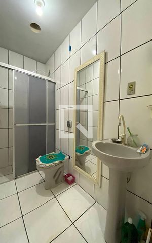 Casa à venda com 300m², 4 quartos e sem vagaBanheiro