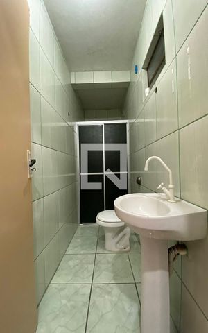 Casa à venda com 300m², 4 quartos e sem vagaBanheiro