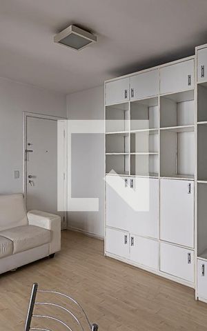 Studio para alugar com 42m², 1 quarto e 1 vaga Studio para alugar com 42m², 1 quarto e 1 vagaSala e Cozinha