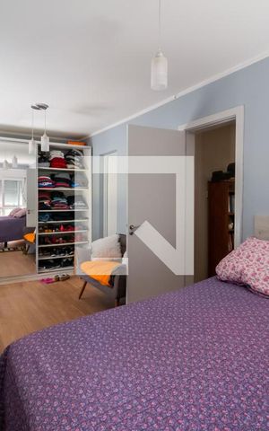 Casa de condomínio à venda com 200m², 2 quartos e 4 vagas Casa de condomínio à venda com 200m², 2 quartos e 4 vagasSuíte 2