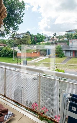 Casa de condomínio à venda com 200m², 2 quartos e 4 vagas Casa de condomínio à venda com 200m², 2 quartos e 4 vagasVaranda da Sala