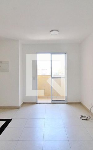 Apartamento para alugar com 48m², 2 quartos e 1 vagaSala