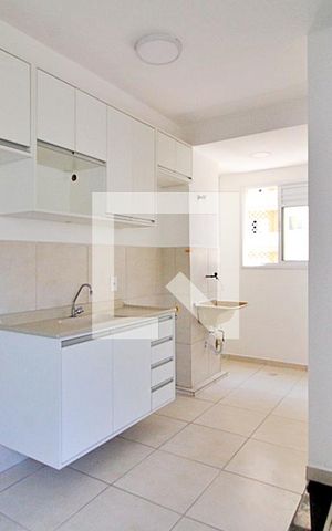 Apartamento para alugar com 48m², 2 quartos e 1 vagaCozinha e Área de Serviço