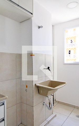 Apartamento para alugar com 48m², 2 quartos e 1 vagaCozinha e Área de Serviço