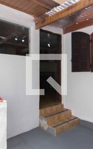 Casa para alugar com 75m², 2 quartos e sem vagaLavanderia