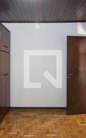 Casa para alugar com 75m², 2 quartos e sem vagaQuarto 1
