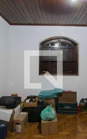 Casa para alugar com 75m², 2 quartos e sem vagaQuart