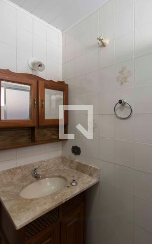 Casa para alugar com 75m², 2 quartos e sem vagaSala