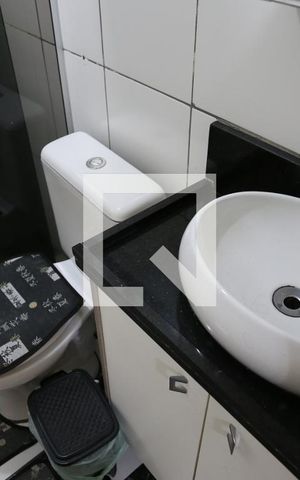 Apartamento para alugar com 47m², 2 quartos e sem vagaBanheiro