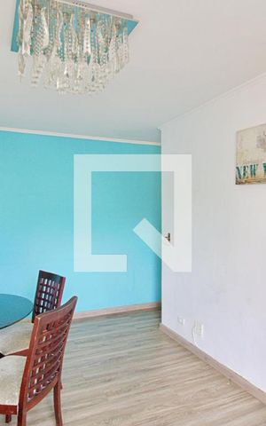 Apartamento à venda com 70m², 2 quartos e 1 vaga Apartamento à venda com 70m², 2 quartos e 1 vagaSala