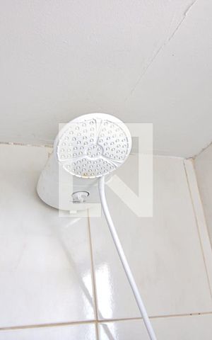 Apartamento à venda com 70m², 2 quartos e 1 vaga Apartamento à venda com 70m², 2 quartos e 1 vagaBanheiro