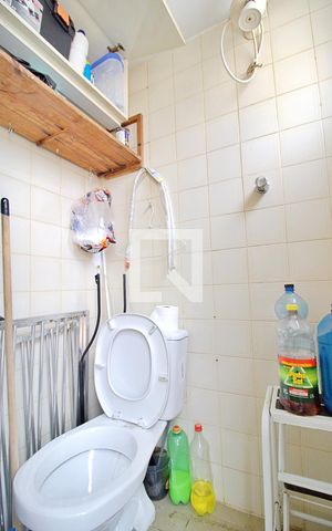 Apartamento à venda com 70m², 2 quartos e 1 vaga Apartamento à venda com 70m², 2 quartos e 1 vagaBanheiro de Serviço