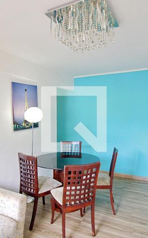 Apartamento à venda com 70m², 2 quartos e 1 vaga Apartamento à venda com 70m², 2 quartos e 1 vagaSala
