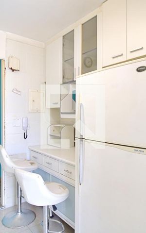Apartamento à venda com 70m², 2 quartos e 1 vaga Apartamento à venda com 70m², 2 quartos e 1 vagaCozinha