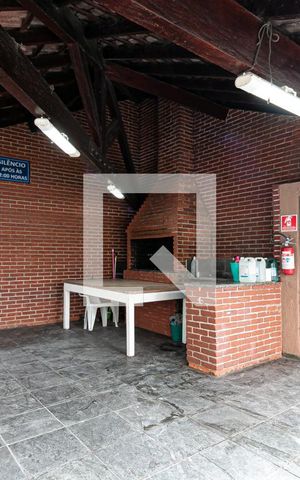 Apartamento para alugar com 55m², 2 quartos e 1 vaga Apartamento para alugar com 55m², 2 quartos e 1 vagaÁrea comum - Churrasqueira