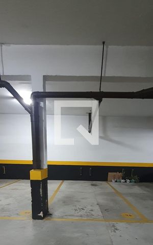 Apartamento à venda com 156m², 4 quartos e 3 vagas Apartamento à venda com 156m², 4 quartos e 3 vagasEstacionamento
