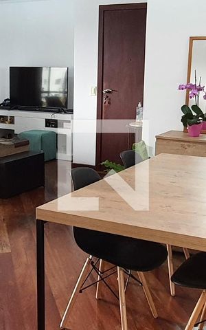 Apartamento à venda com 156m², 4 quartos e 3 vagas Apartamento à venda com 156m², 4 quartos e 3 vagasSala