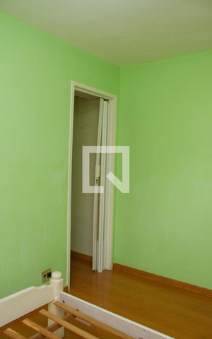 Apartamento à venda com 75m², 2 quartos e 1 vagaQuarto 02