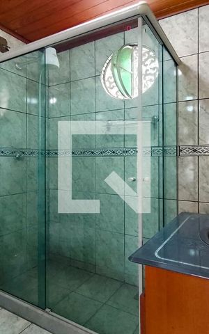 Casa de condomínio à venda com 132m², 3 quartos e 1 vaga Casa de condomínio à venda com 132m², 3 quartos e 1 vagaBanheiro Social e Área de Serviço