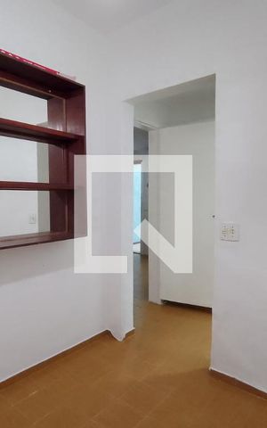 Casa de condomínio à venda com 132m², 3 quartos e 1 vaga Casa de condomínio à venda com 132m², 3 quartos e 1 vagaQuarto de Serviço