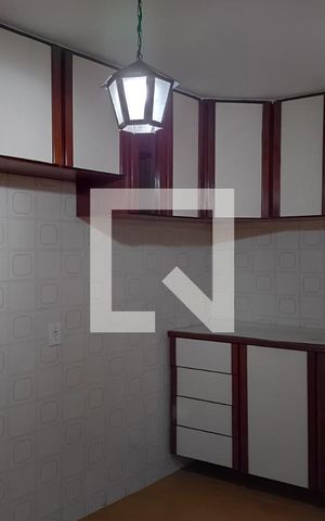 Casa de condomínio à venda com 132m², 3 quartos e 1 vaga Casa de condomínio à venda com 132m², 3 quartos e 1 vagaCozinha - Armários