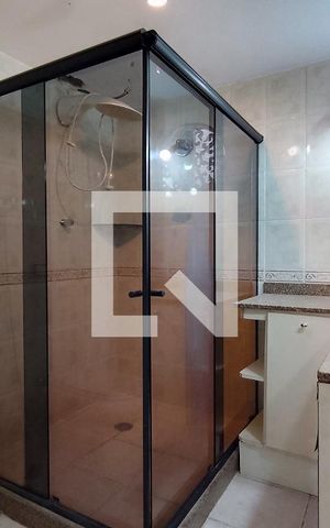 Casa de condomínio à venda com 132m², 3 quartos e 1 vaga Casa de condomínio à venda com 132m², 3 quartos e 1 vagaBanheiro