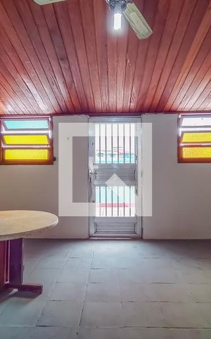 Casa de condomínio à venda com 132m², 3 quartos e 1 vaga Casa de condomínio à venda com 132m², 3 quartos e 1 vagaSala 2