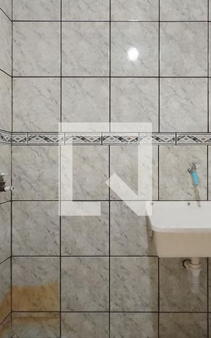 Casa de condomínio à venda com 132m², 3 quartos e 1 vaga Casa de condomínio à venda com 132m², 3 quartos e 1 vagaBanheiro Social e Área de Serviço