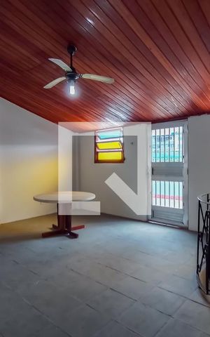 Casa de condomínio à venda com 132m², 3 quartos e 1 vaga Casa de condomínio à venda com 132m², 3 quartos e 1 vagaSala 2