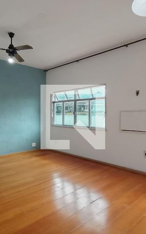 Casa de condomínio à venda com 132m², 3 quartos e 1 vaga Casa de condomínio à venda com 132m², 3 quartos e 1 vagaQuarto 3